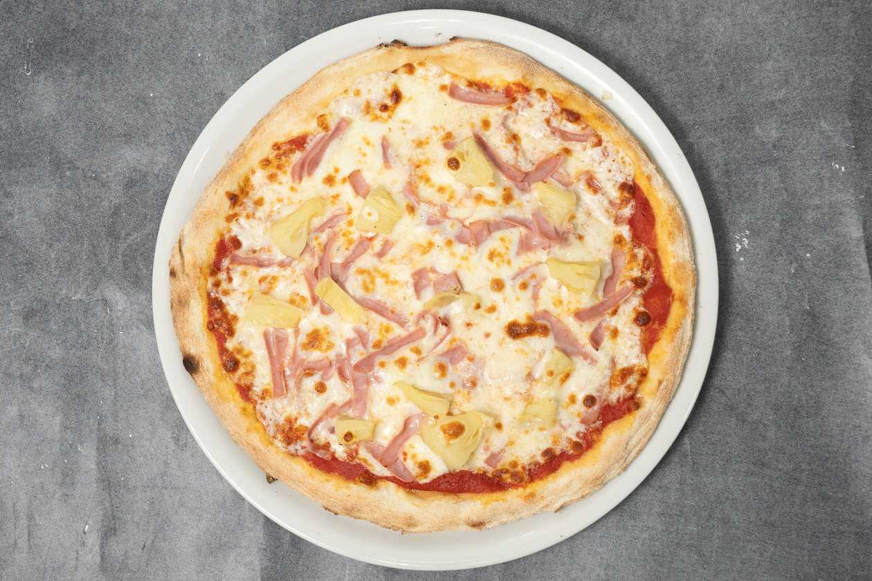 Hawaiian Pizza