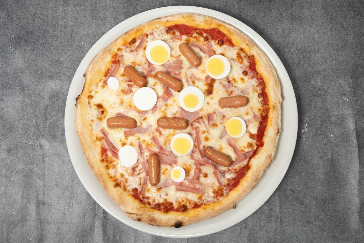 Cocktail Pizza