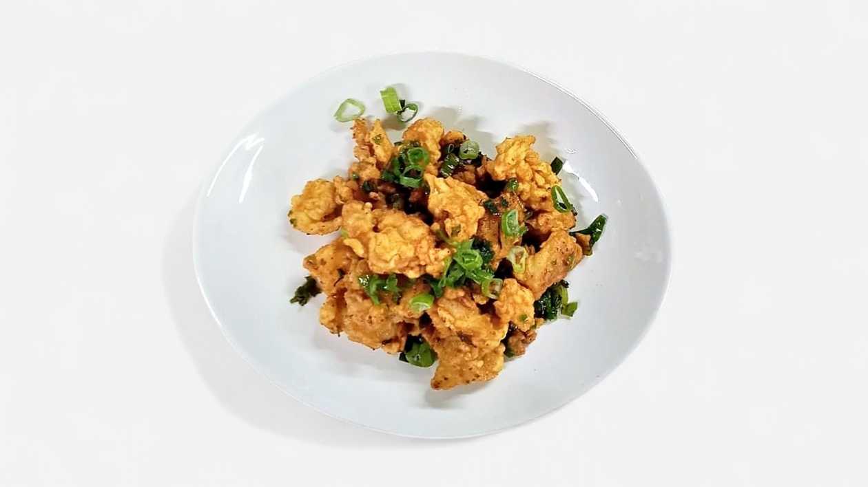 44. Fried Squid with Pepper and Black Bean