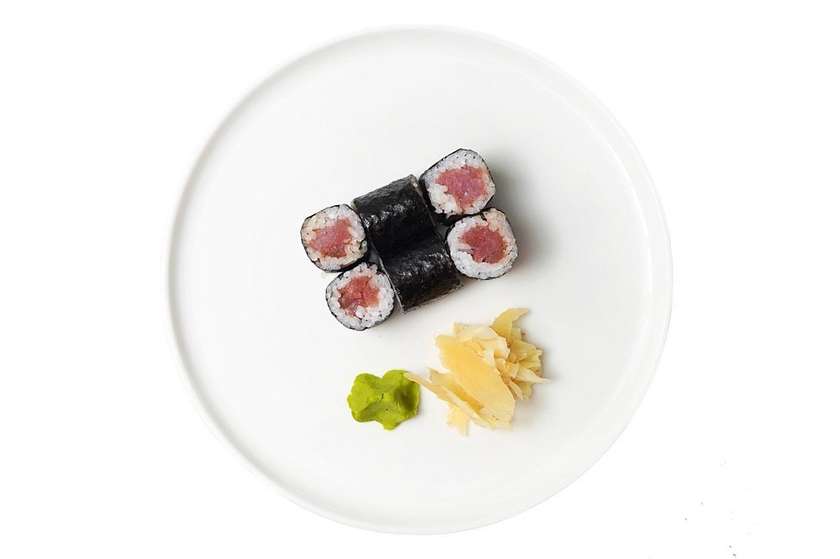 hosomaki with tuna