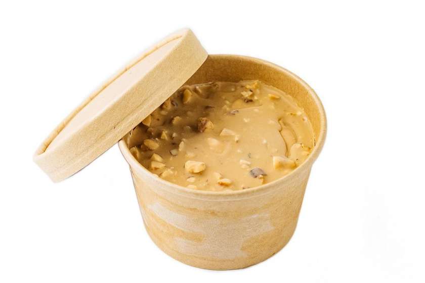 ice cream miso caramel with tōgarashi