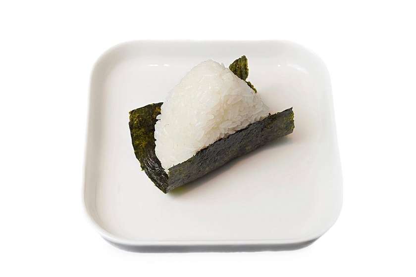 onigiri with tuna