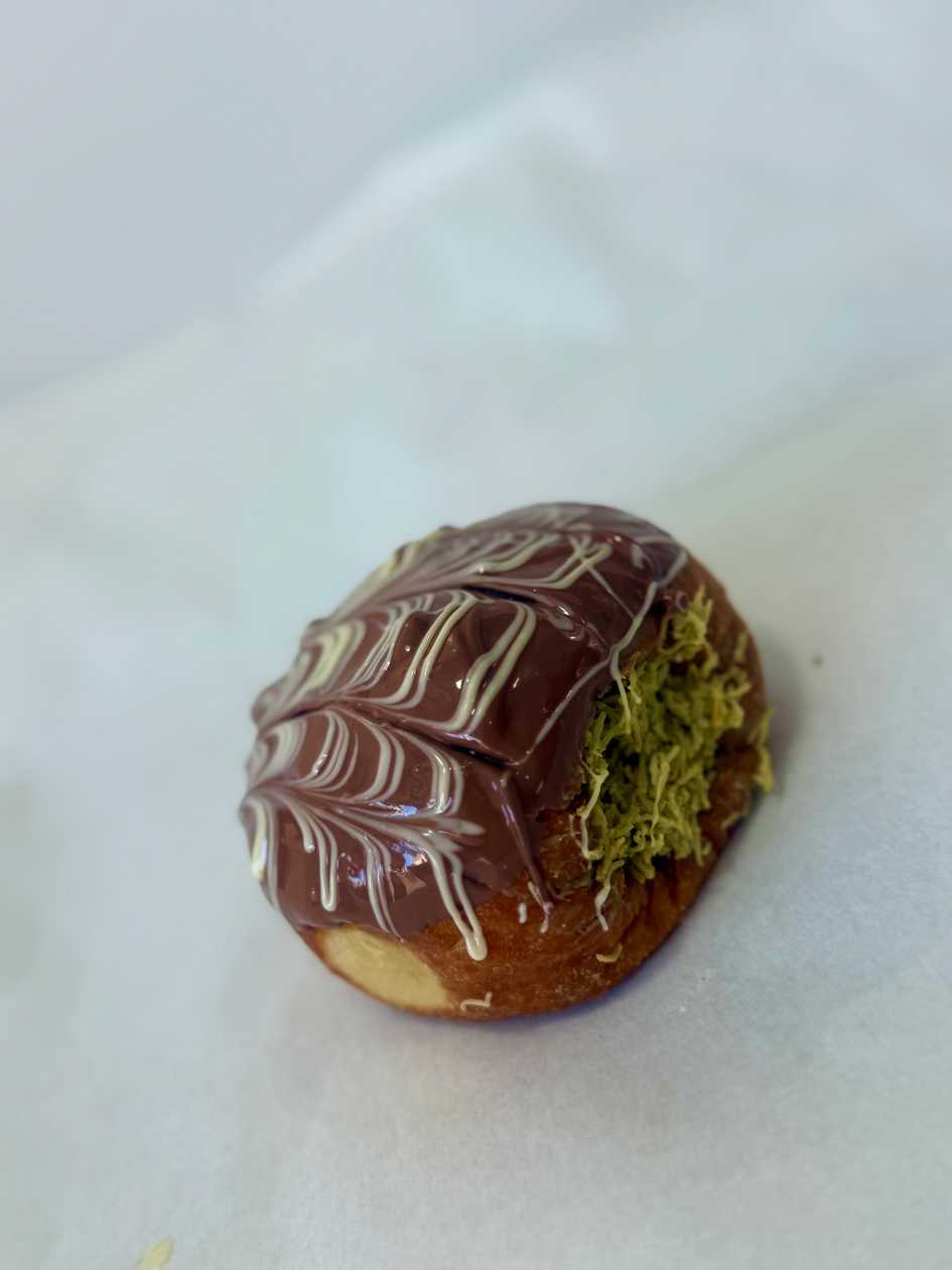 Dubai doughnut  ( Second edition ) 🔥💚