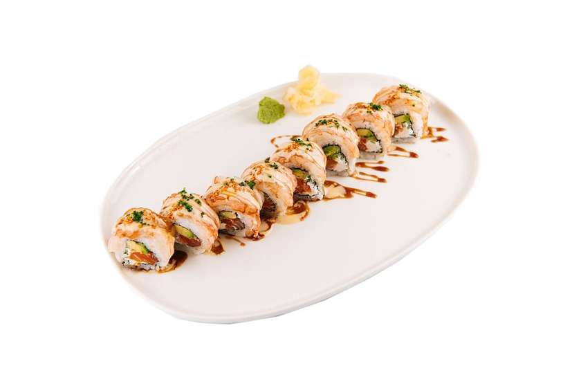 roll with langoustine, salmon tataki and cream cheese