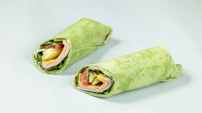 Turkey wrap with cheddar  - 478 Kcal