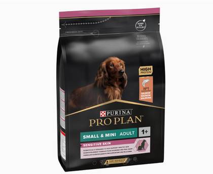 Ração para cachorros pequenos com pele sensível, com salmão.