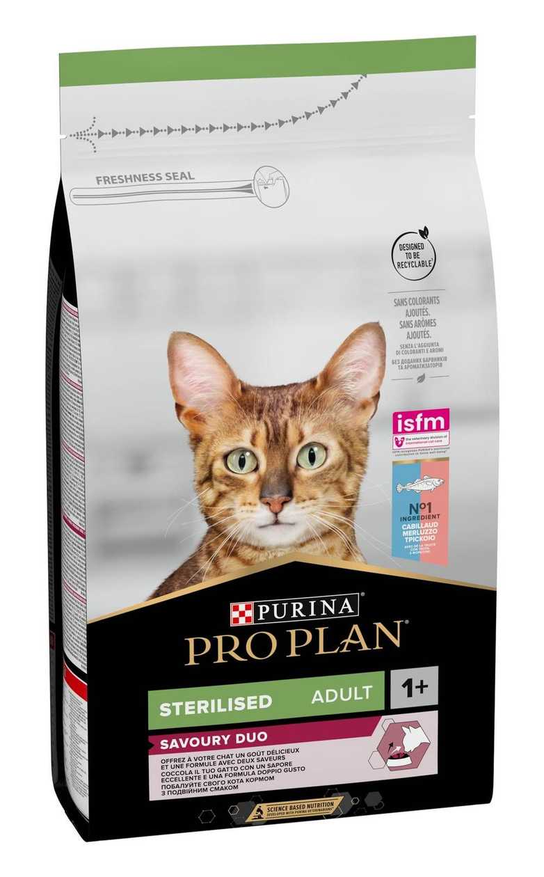 Alimento seco completo para gatos adultos esterilizados, formulado para apoiar a saúde urinária e manter um peso saudável. Esta receita de Bacalhau e Truta apresenta uma mistura única de dupla textura, com croquetes estaladiços e pedaços tenros, tornando-a muito apelativa até para os gatos mais exigentes.