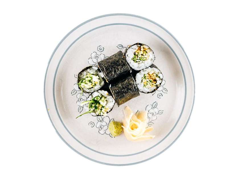 hosomaki with cucumber