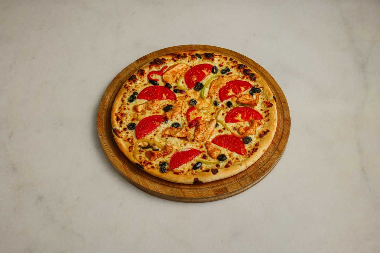 Pizza chicken big