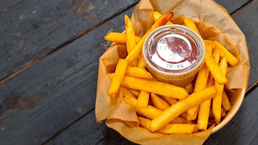 French Fries with Tomato Sauce