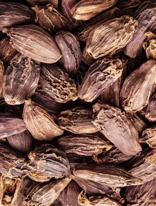 Black Cardamom Seeds 25 Grs