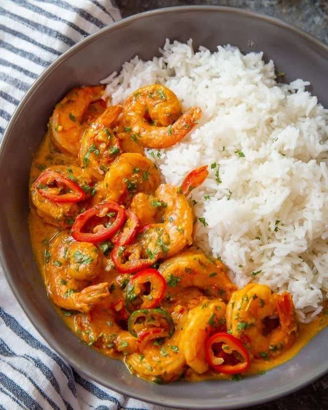 White Rice with Shrimp sauce
