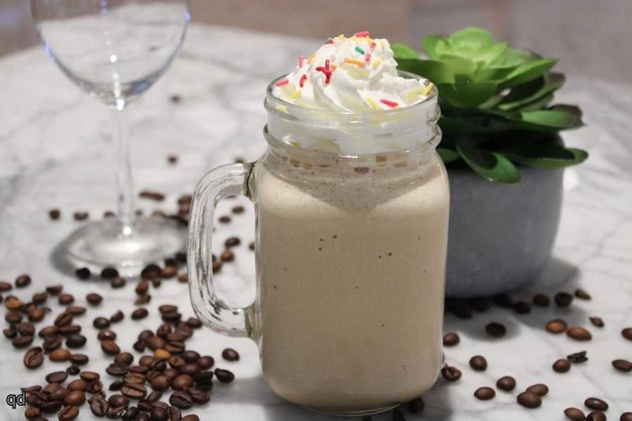 Large Vanilla and Chocolate Chiller