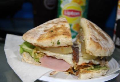 Menu 4: Madeira Style Hamburger Menu