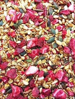 Traditional Strawberry Granola 250 Grs