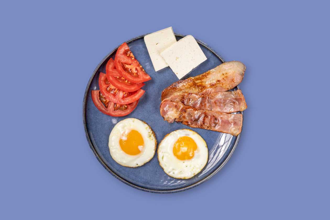 Fried Eggs with Bacon