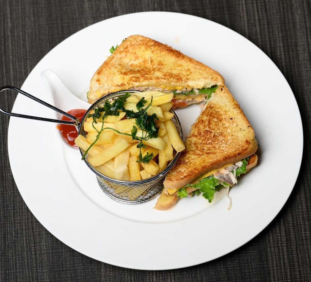 Chicken Club Sandwich