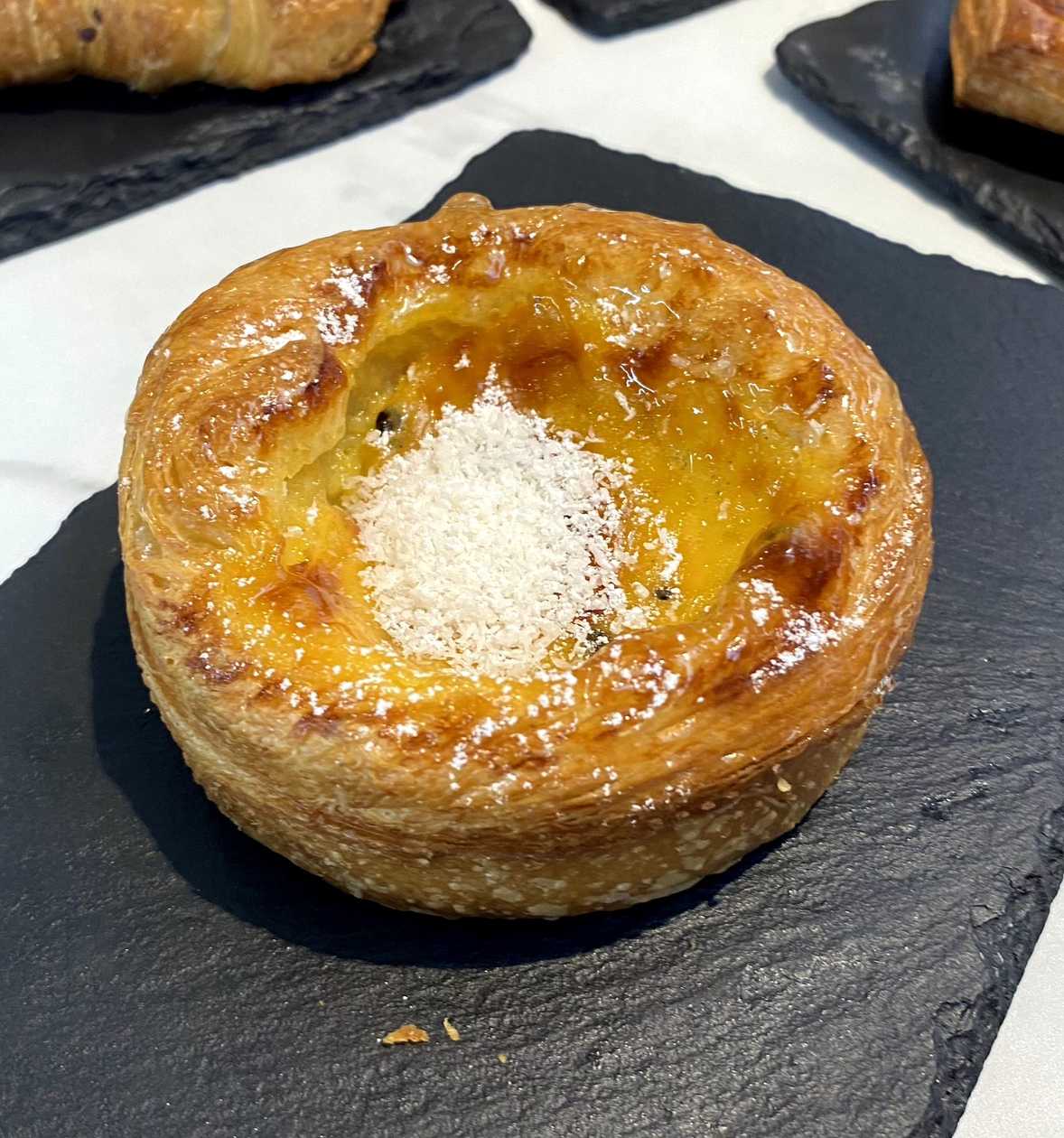Piña Colada bun
