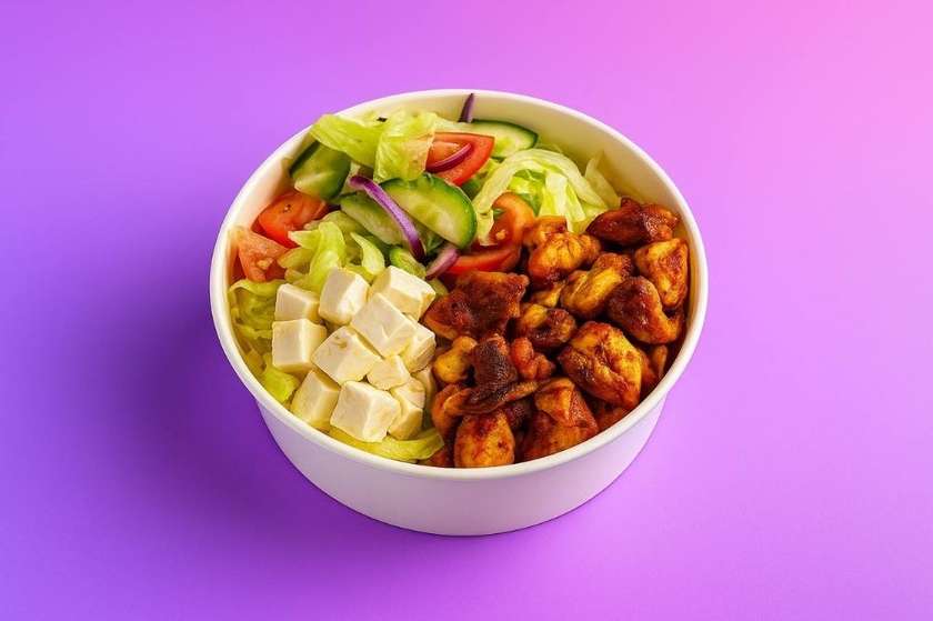 Salad with chicken kebab