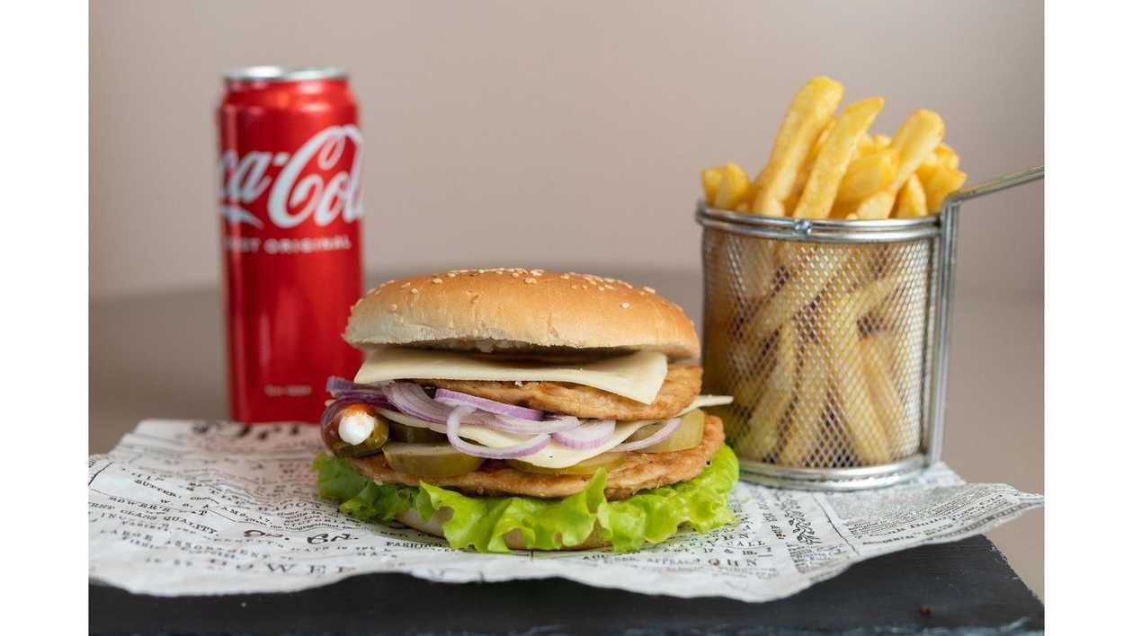 Meniu Dublu Cheeseburger Pui