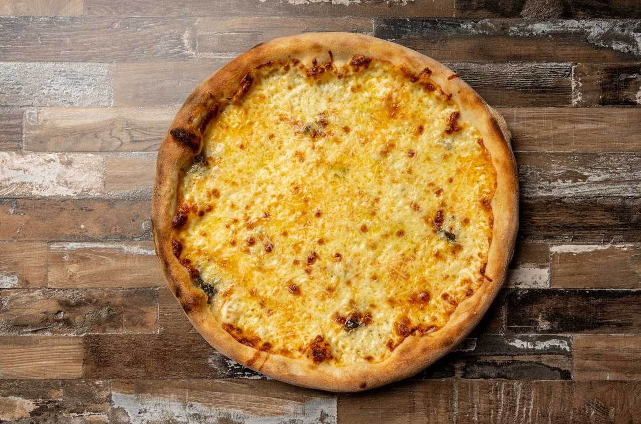 Quattro Formaggi Pizza Ø32cm