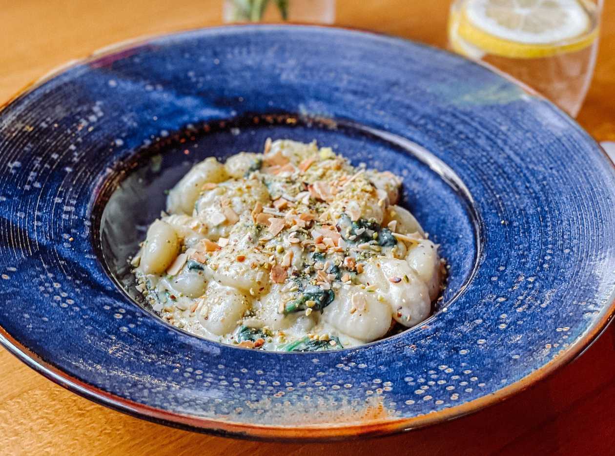 Taleggio E Spinaci
