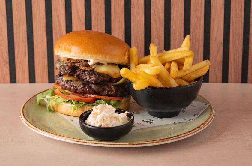 Elia’s deluxe burger