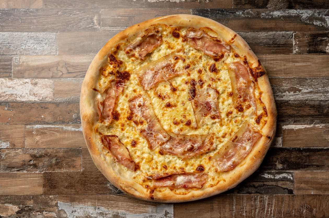 Carbonara Pizza Ø45cm