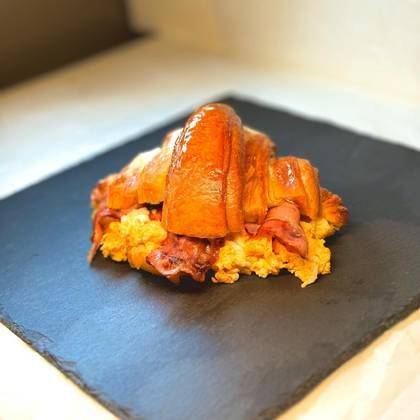 Scrambled Eggs & Bacon Croissant