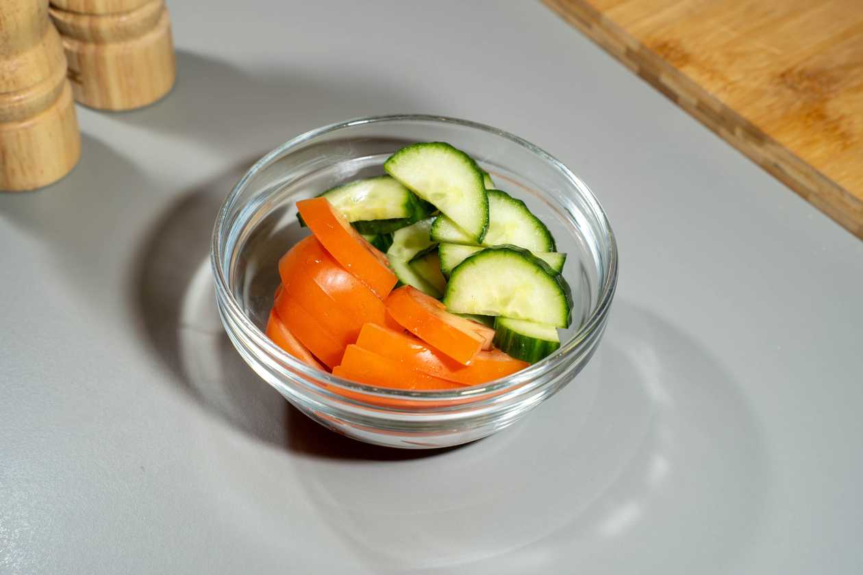 Salata rosii/castraveti