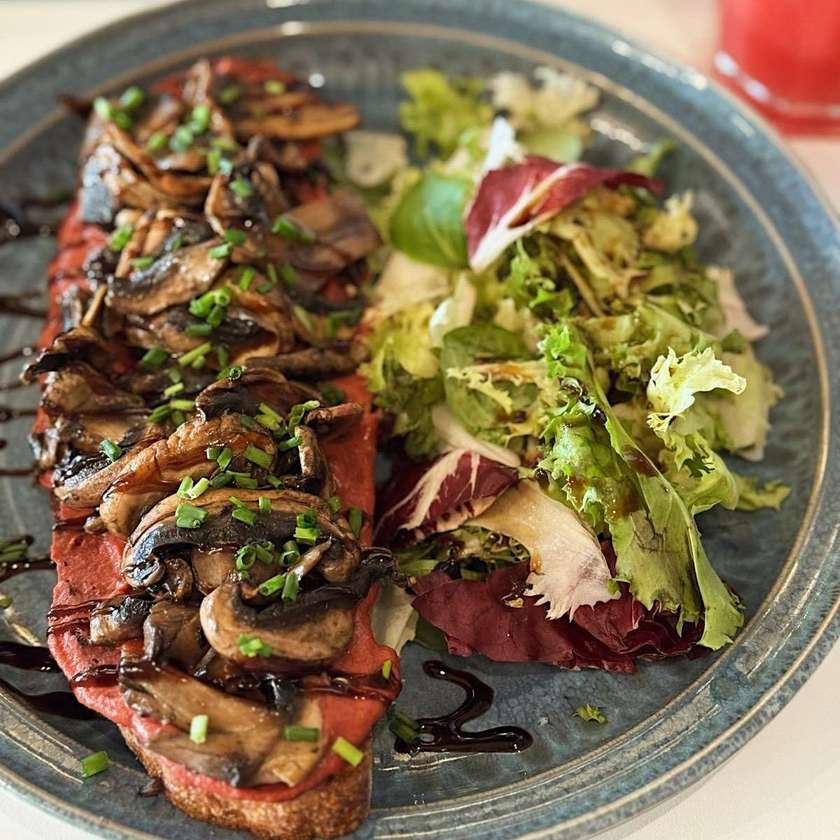 Hummus & Mushrooms Open Toast