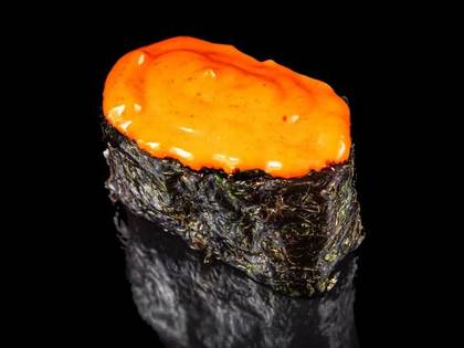 Spicy gunkan with eel