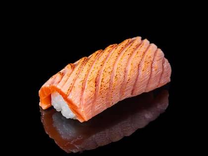 Burnt salmon nigiri