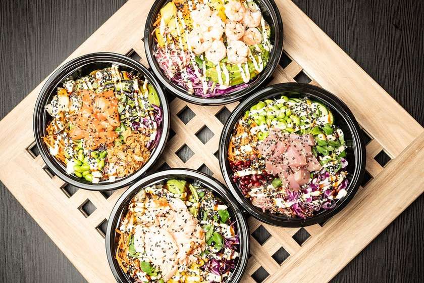 Poke menu pro ČTYŘI s pivem