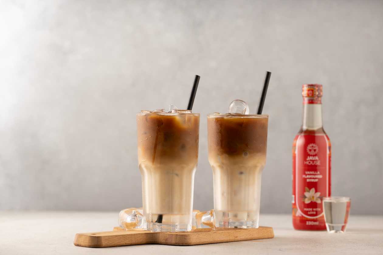 Iced Vanilla Latte