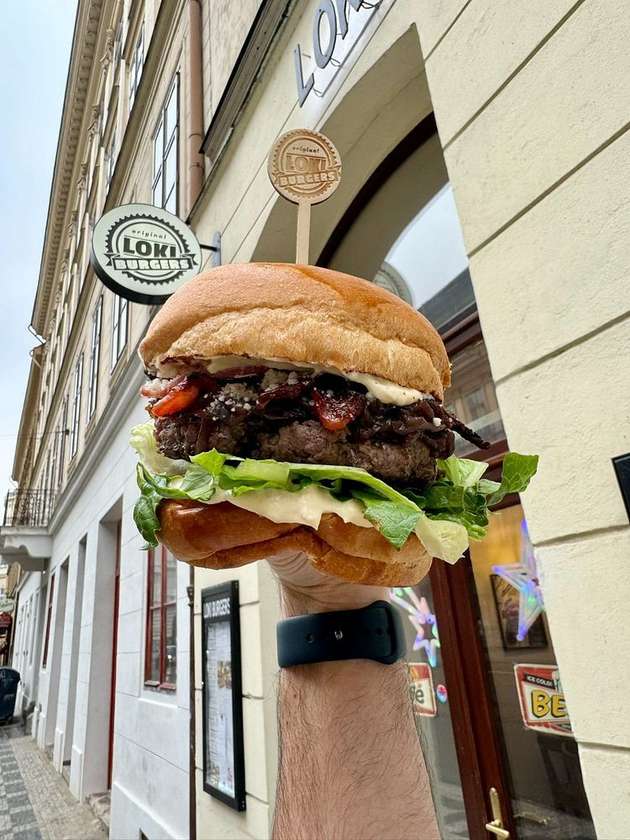Garlic-Parmesan Burger