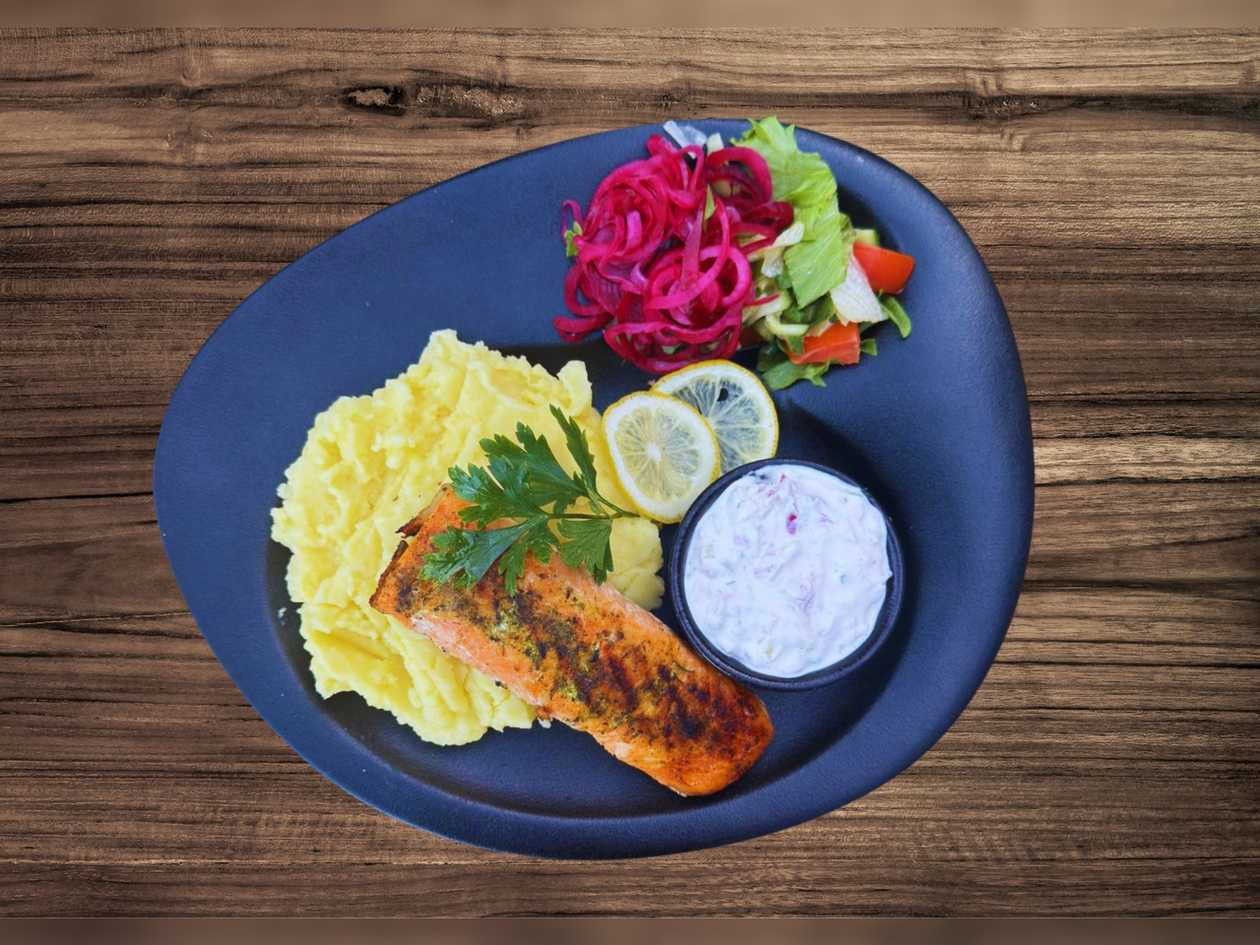 Grilled Salmon Fillet