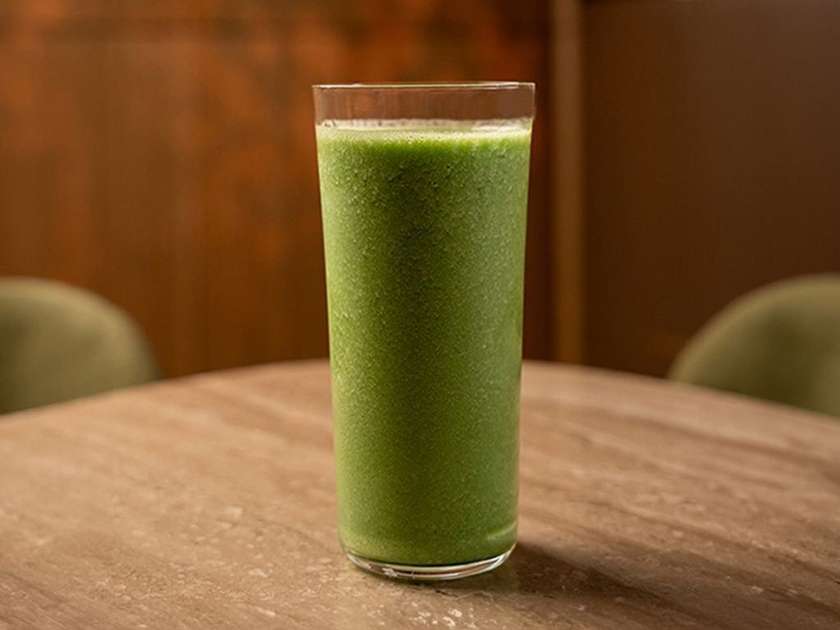 Pineapple and Spinach Smoothie