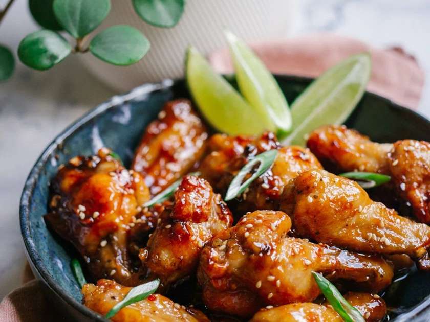 2 for 1 Honey Chilli Wings