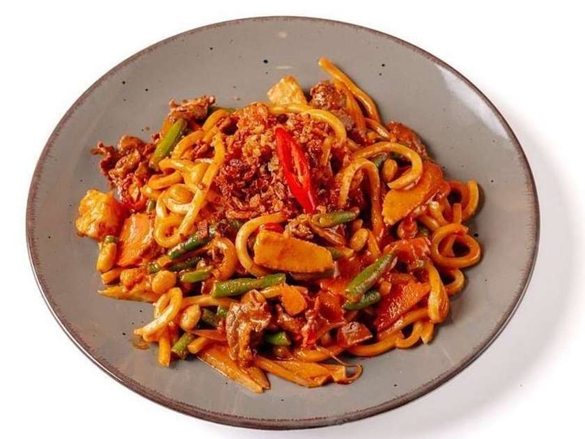 Massaman Phad Sen 🌶️🌶️