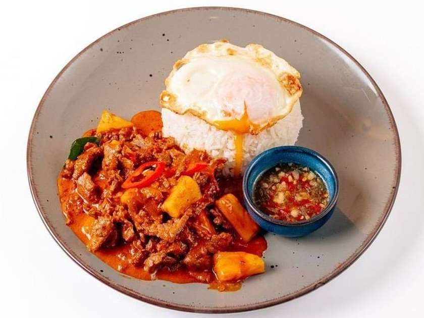 Neua Phad Sapparot 🌶️🌶️