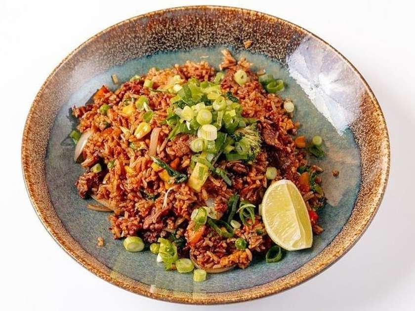 Khao Phad Samun Prai 🌶️