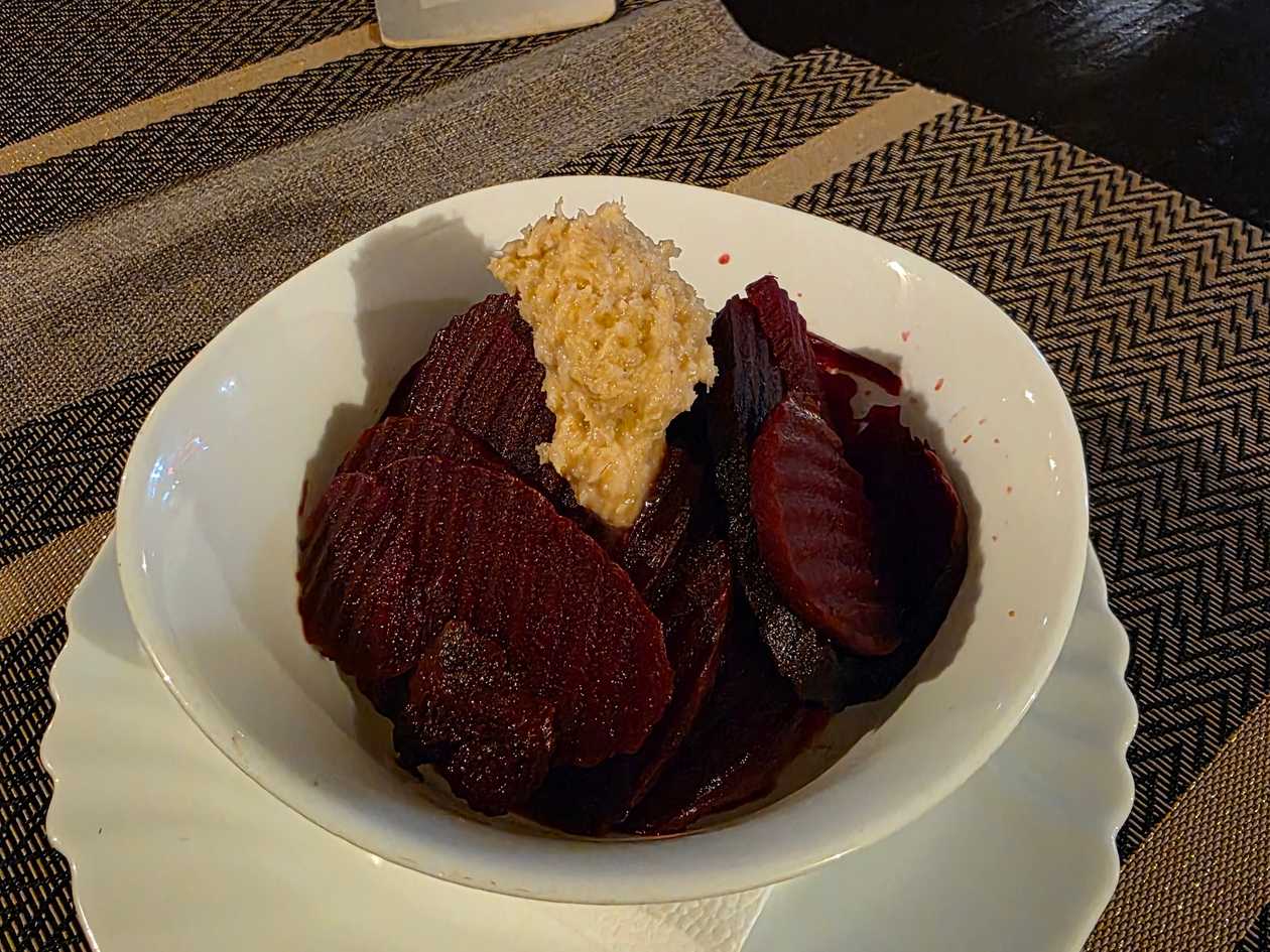 Beetroot salad with horseradish