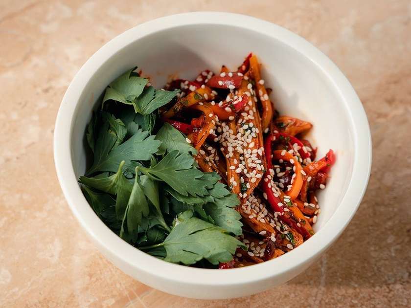 Fuju with sun-dried tomatoes and olives