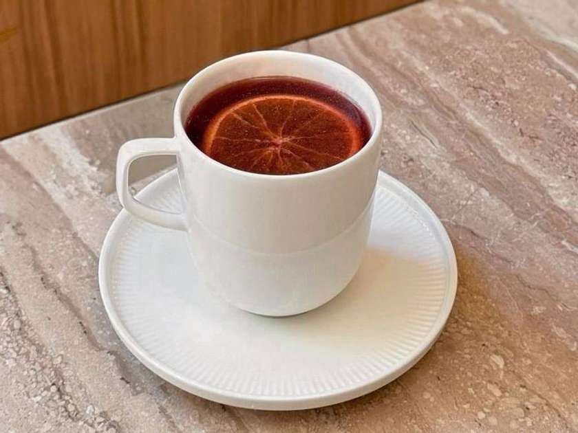 Non-Alcoholic Cherry Mulled Wine