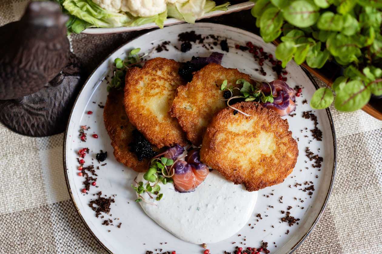 Potatoe pancakes with salmon