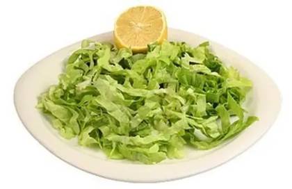 Salată verde cu lămâie