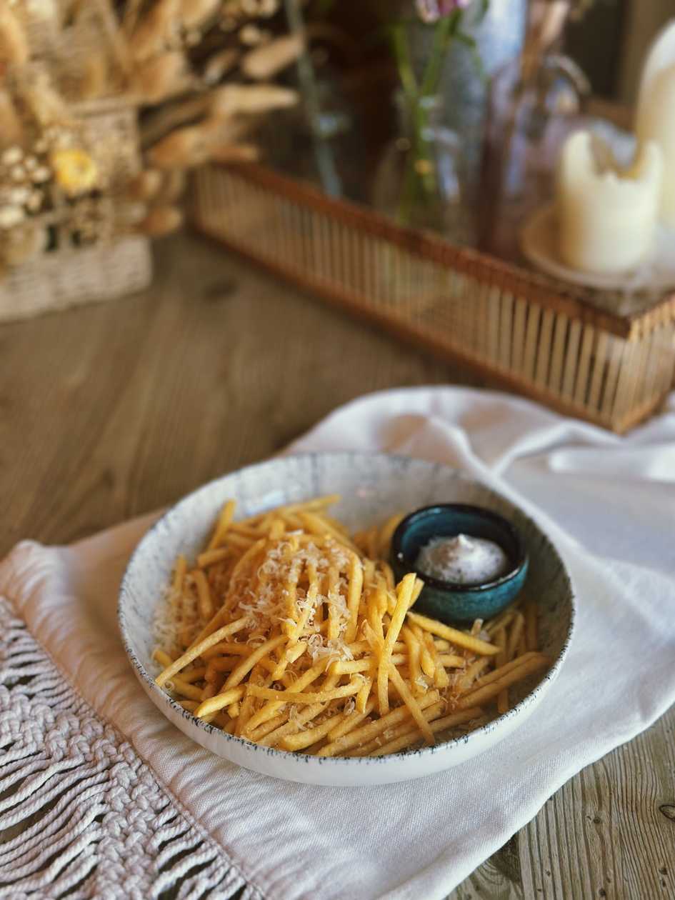 Homemade potato chips