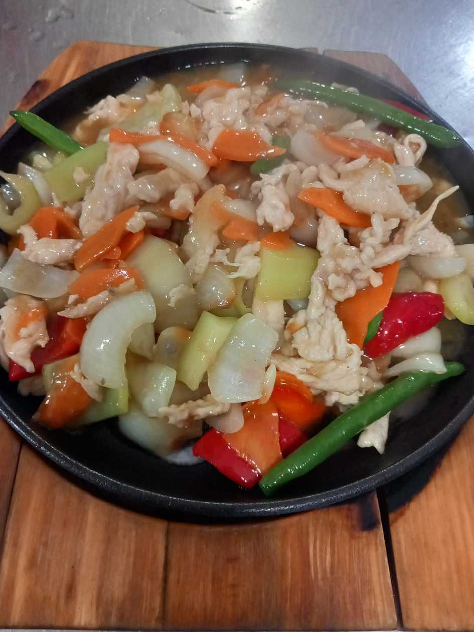 Pui Curry pe Plită Încinsă