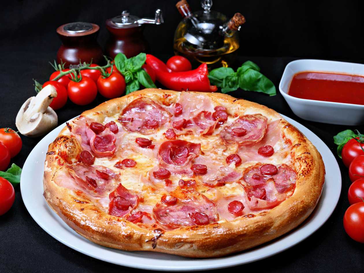 Pizza Quattro carne grande 45 cm